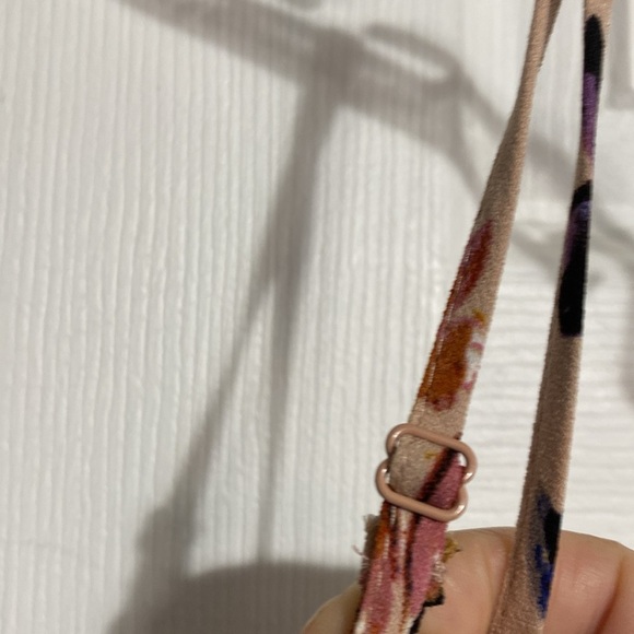 Xhilaration tan floral pantsuit jumpsuit size Medium - Picture 11 of 15